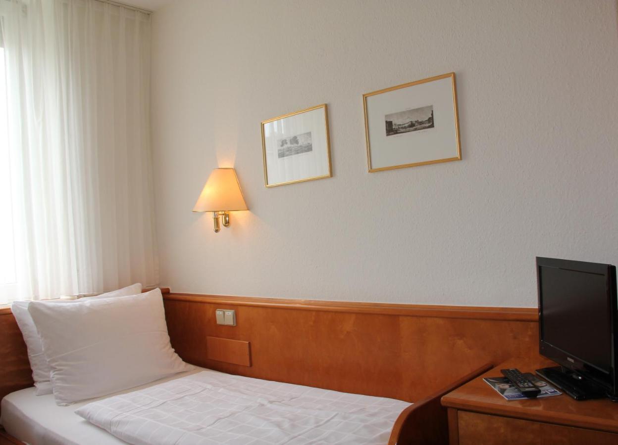 מאנהיים Hotel Kurpfalzstuben מראה חיצוני תמונה